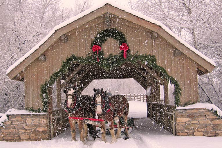 Christmas_Covered_Bridge